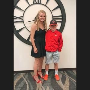 Meet your Posher, Laena